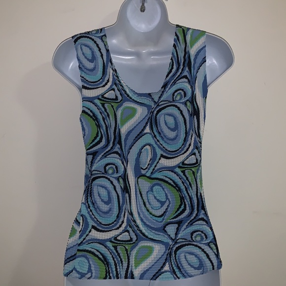 Vintage Funky Swirl Top - Picture 2 of 3